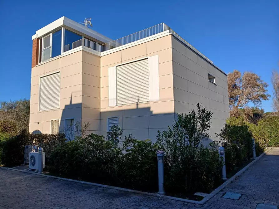 Immagine 37 di Appartamento in vendita  a Pisa