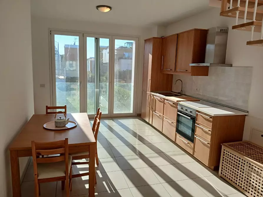 Immagine 2 di Appartamento in vendita  a Pisa