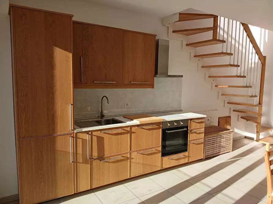 Immagine 6 di Appartamento in vendita  a Pisa