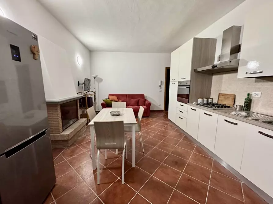 Immagine 5 di Appartamento in vendita  a Pisa