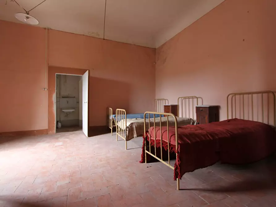 Immagine 30 di Villa in vendita  a Rignano Sull'arno