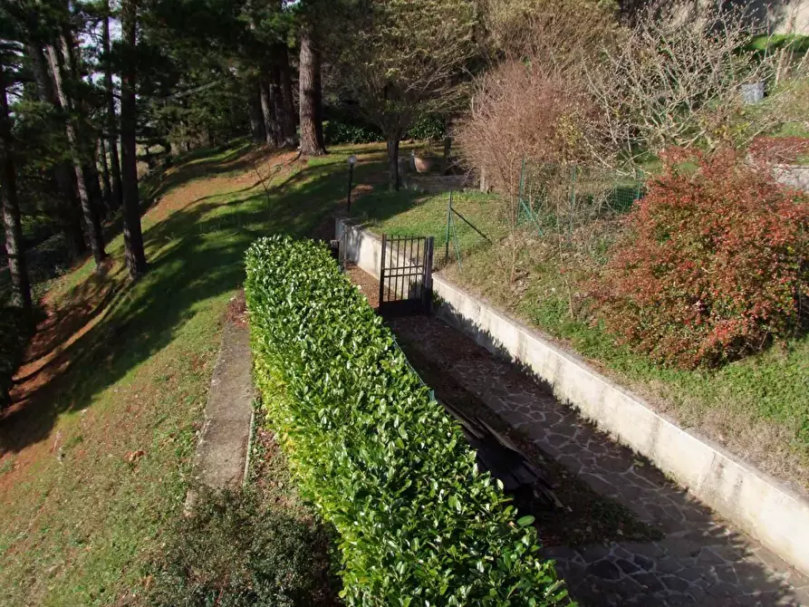 Immagine 5 di Villa in vendita  a Dicomano