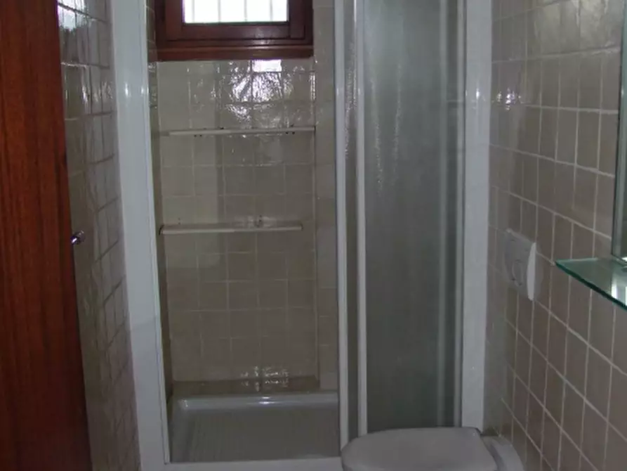 Immagine 38 di Villa in vendita  a Dicomano