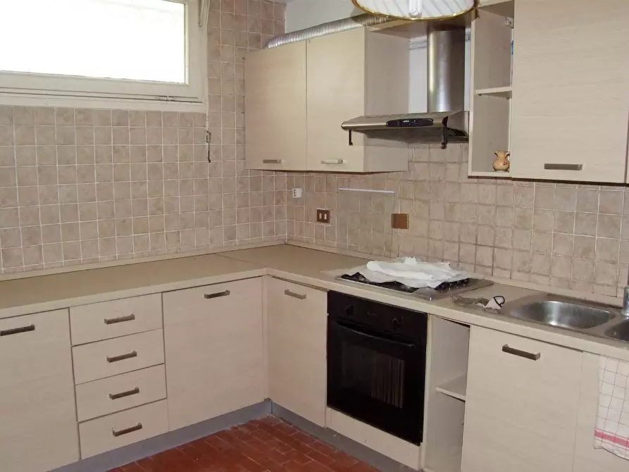 Immagine 33 di Villa in vendita  a Dicomano