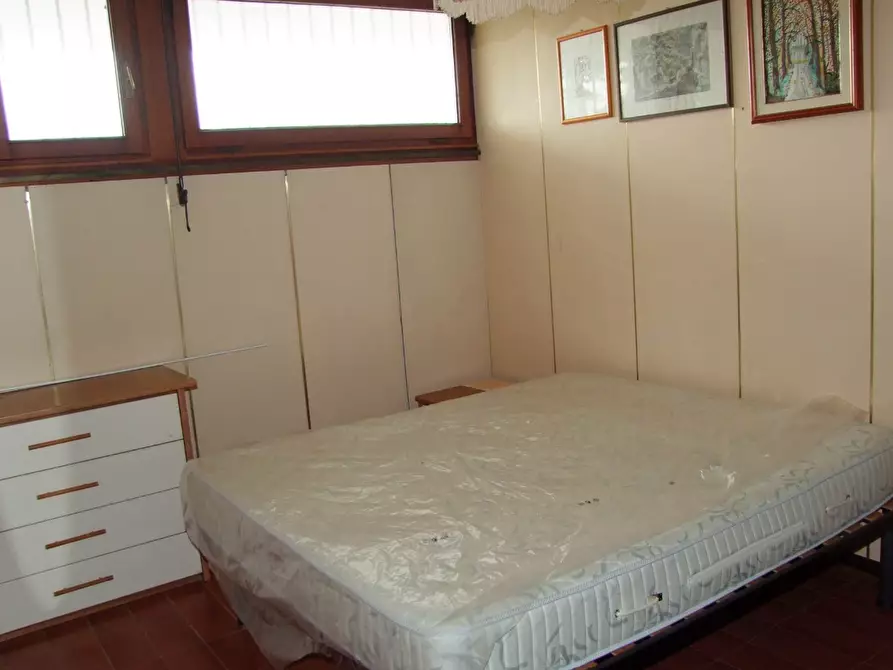 Immagine 35 di Villa in vendita  a Dicomano