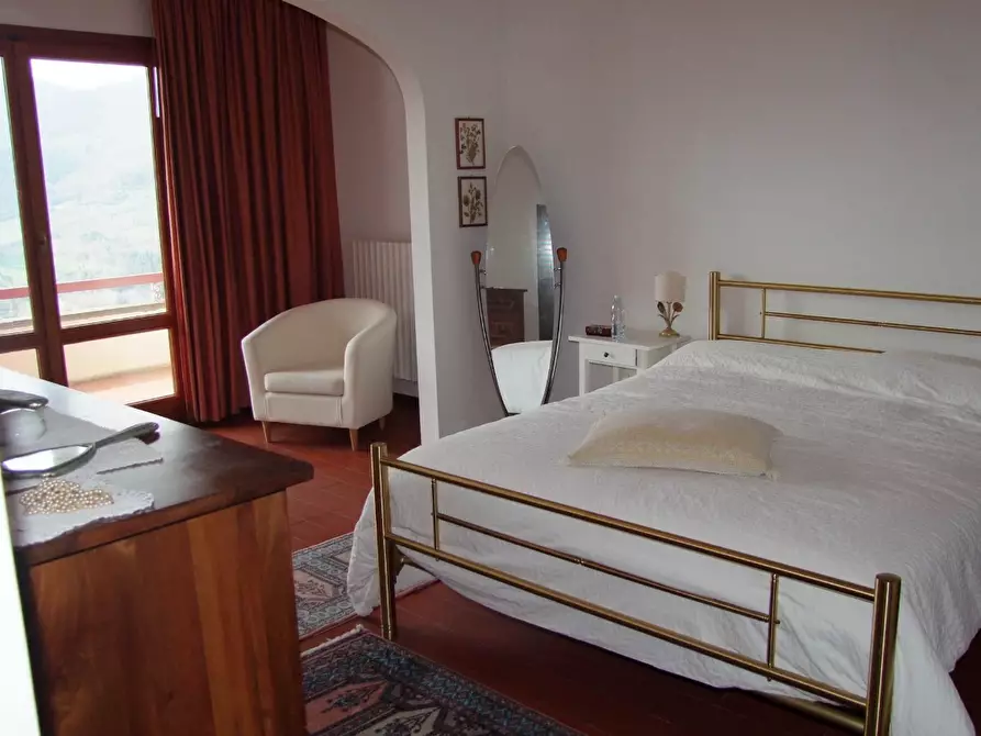 Immagine 22 di Villa in vendita  a Dicomano