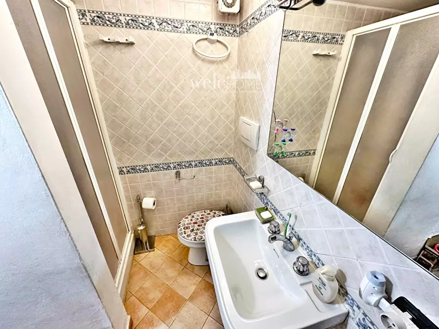 Immagine 17 di Terratetto in vendita  a Campi Bisenzio