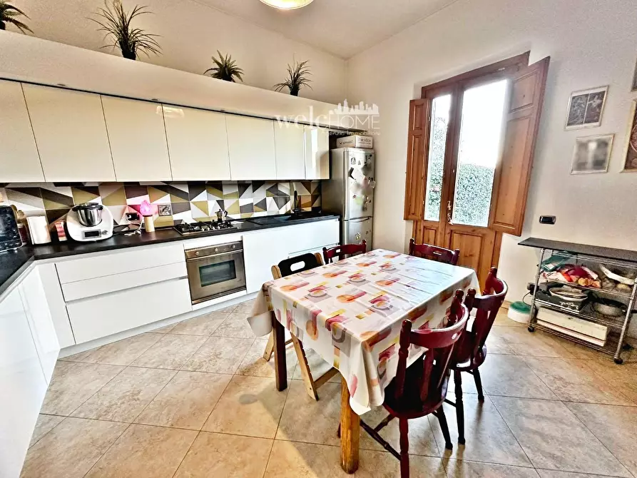 Immagine 26 di Terratetto in vendita  a Campi Bisenzio