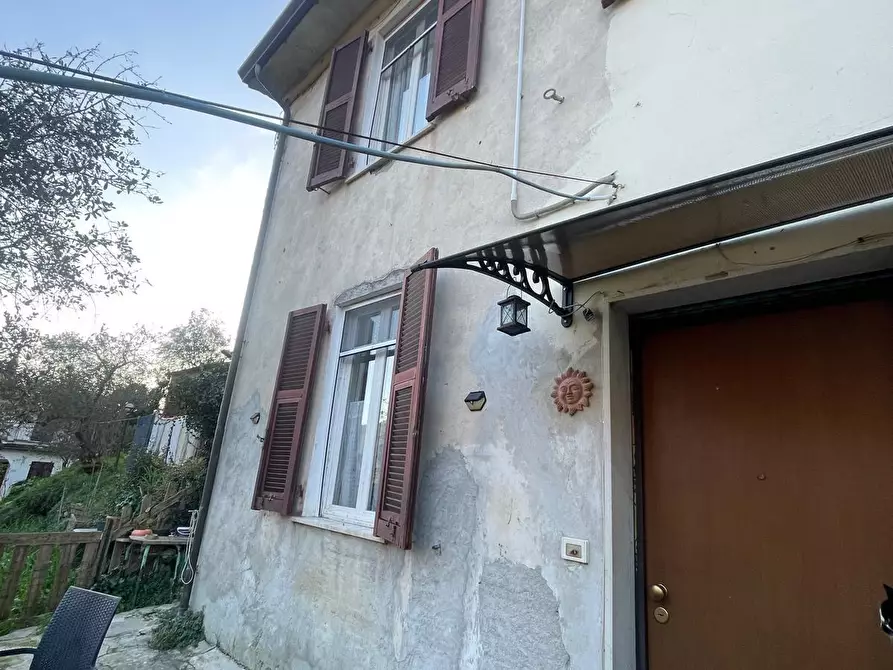 Immagine 7 di Casa bifamiliare in vendita  a Ortonovo
