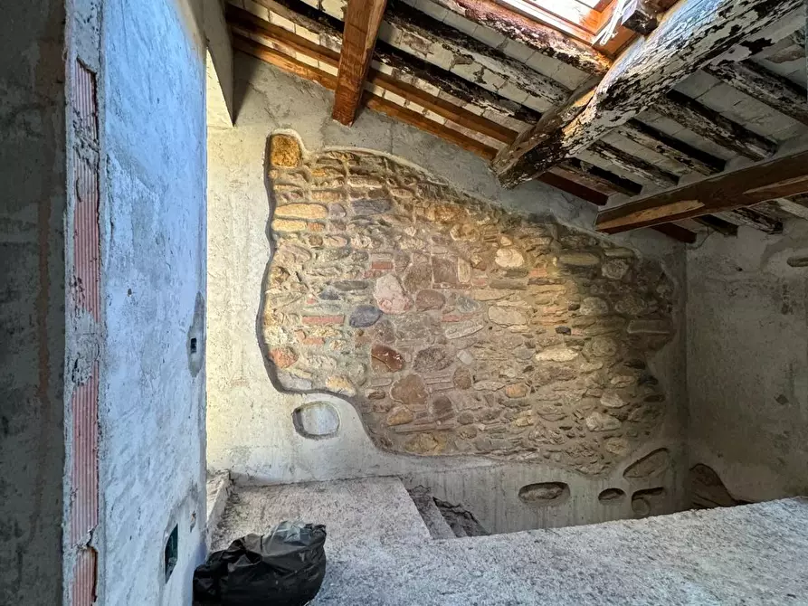 Immagine 5 di Porzione di casa in vendita  a Capannori