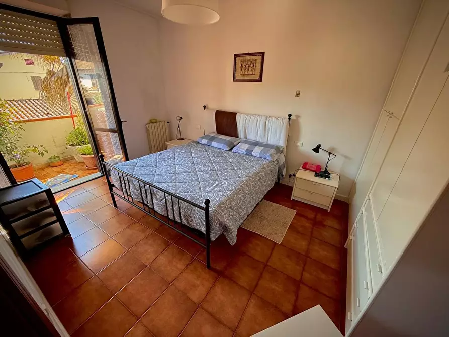 Immagine 8 di Appartamento in vendita  a Massa