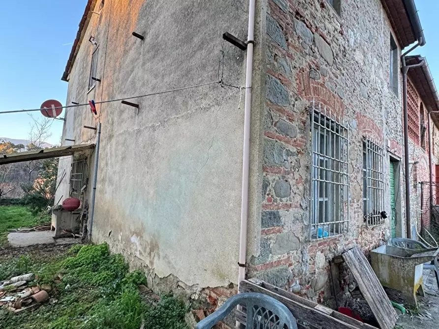 Immagine 29 di Casa semindipendente in vendita  a Capannori