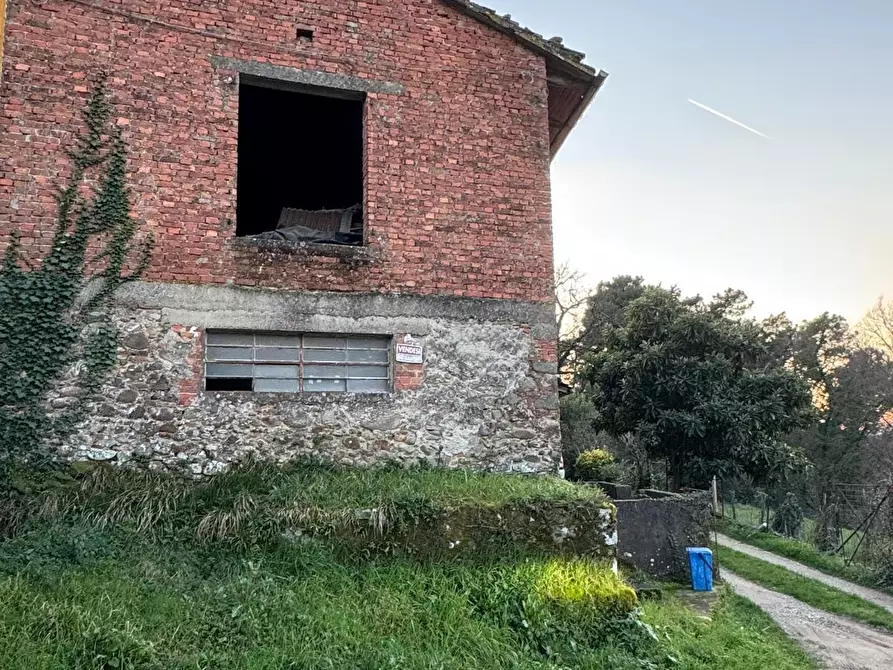 Immagine 26 di Casa semindipendente in vendita  a Capannori