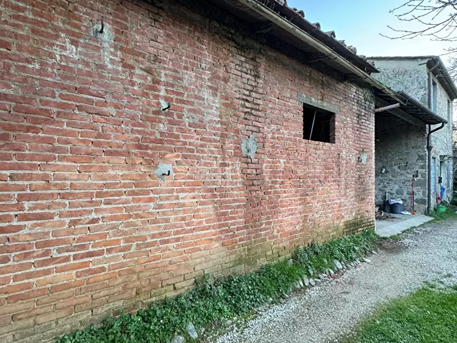 Immagine 20 di Casa semindipendente in vendita  a Capannori