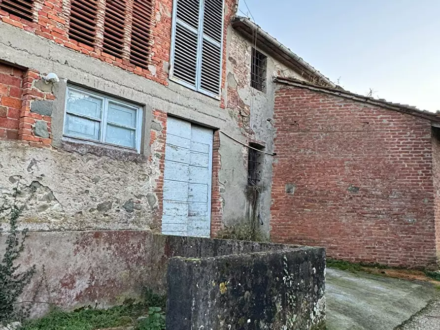 Immagine 15 di Casa semindipendente in vendita  a Capannori