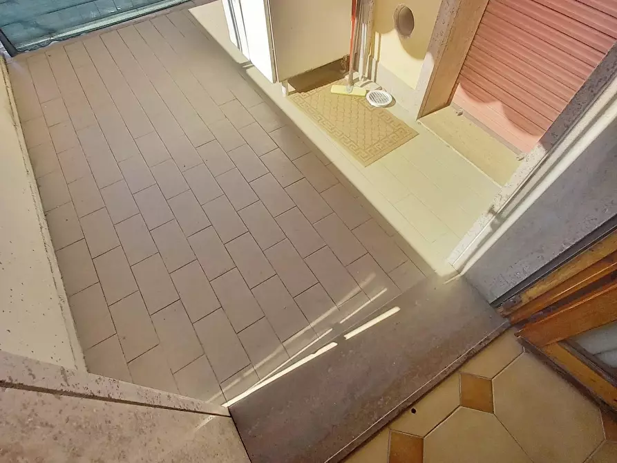 Immagine 7 di Appartamento in vendita  a Castelfiorentino