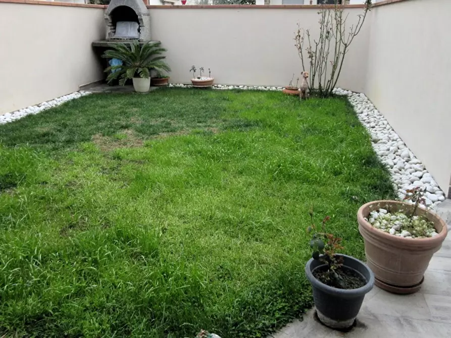 Immagine 11 di Appartamento in vendita  a Empoli