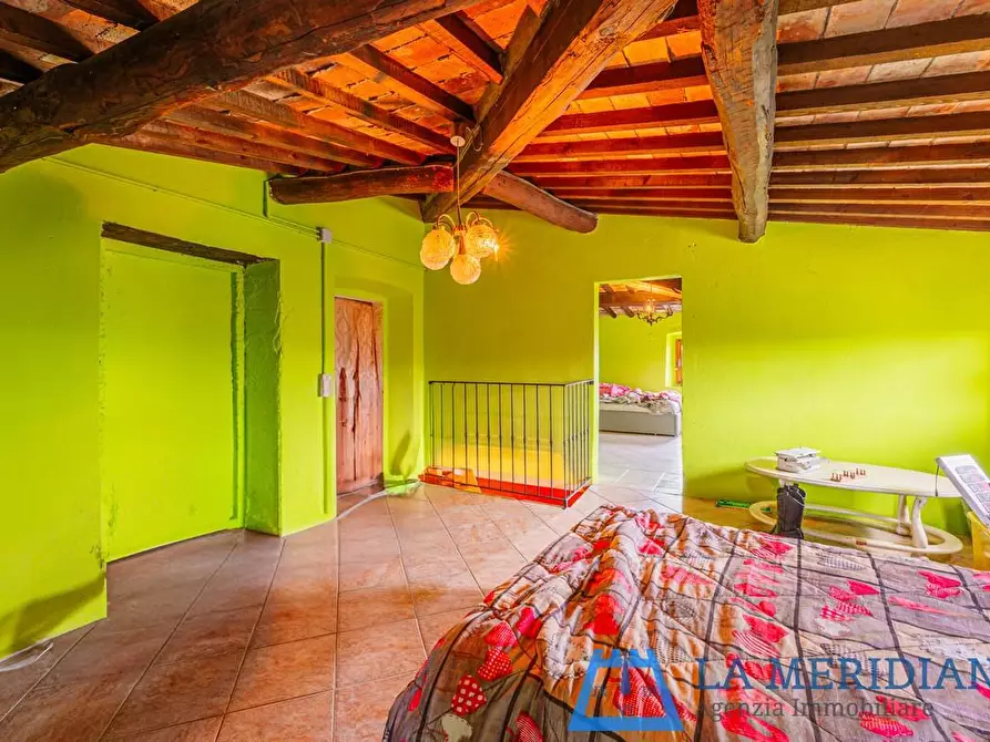 Immagine 8 di Casa indipendente in vendita  a Lamporecchio