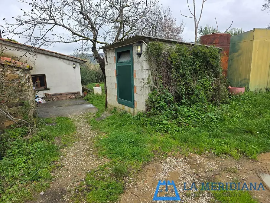 Immagine 39 di Casa indipendente in vendita  a Lamporecchio