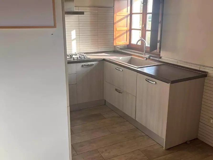 Immagine 2 di Appartamento in vendita  a Vicopisano