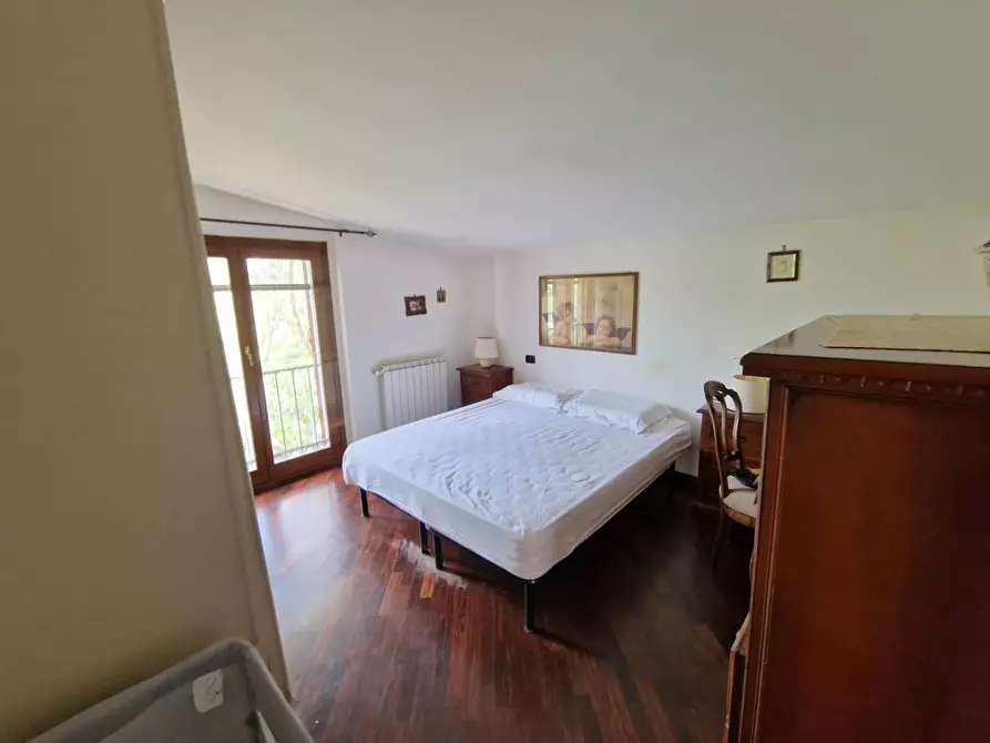 Immagine 13 di Villetta a schiera in vendita  a Carrara