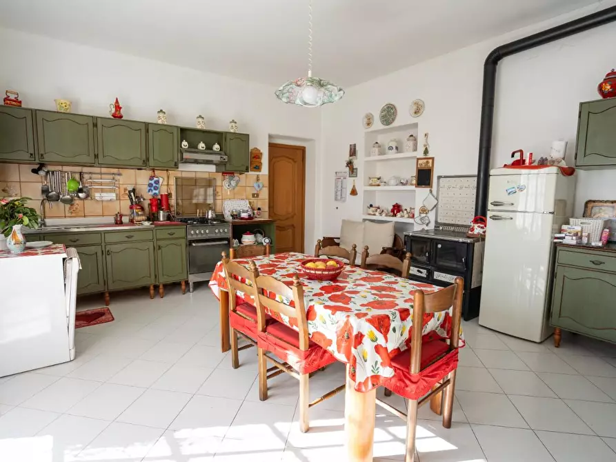 Immagine 40 di Villa in vendita  a Calice Al Cornoviglio