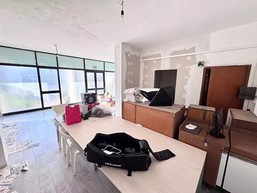 Immagine 2 di Ufficio in vendita  a Palaia