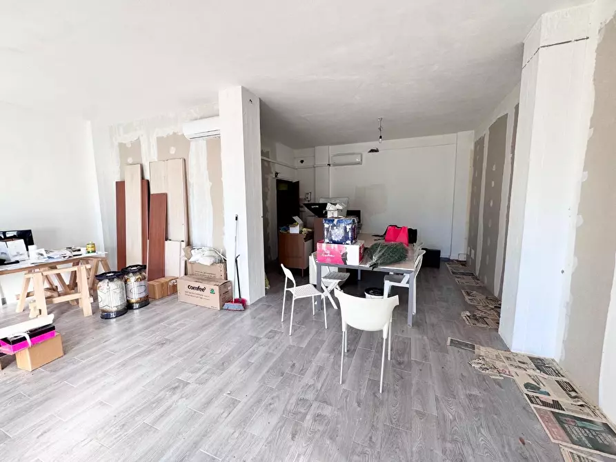 Immagine 4 di Ufficio in vendita  a Palaia