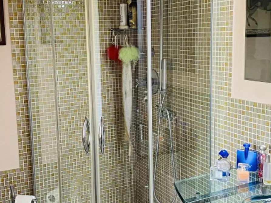 Immagine 25 di Villa in vendita  a Londa