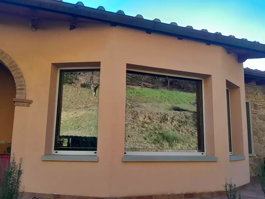 Immagine 4 di Villa in vendita  a Londa