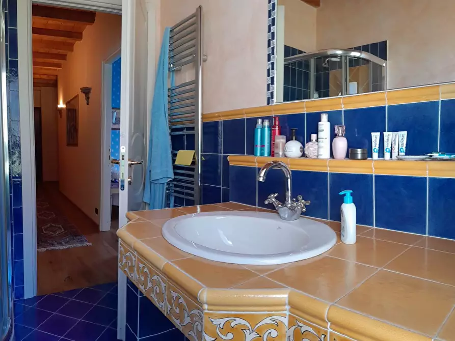 Immagine 28 di Villa in vendita  a Londa