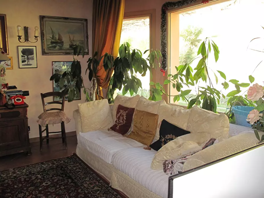 Immagine 10 di Villa in vendita  a Londa