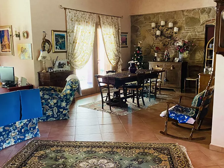 Immagine 13 di Villa in vendita  a Londa