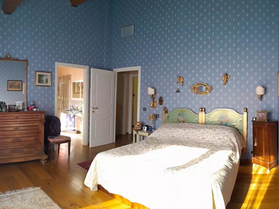 Immagine 21 di Villa in vendita  a Londa