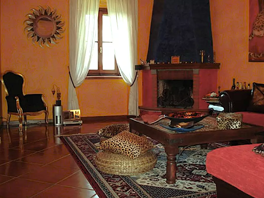 Immagine 12 di Villa in vendita  a Vaglia