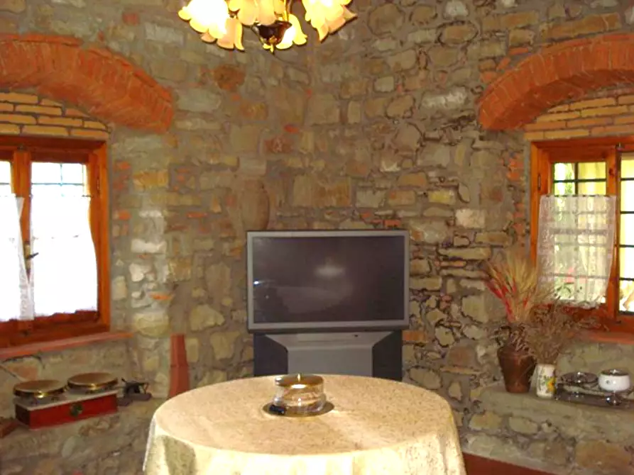 Immagine 10 di Villa in vendita  a Vaglia