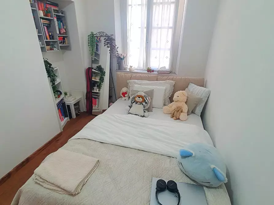 Immagine 38 di Appartamento in vendita  a Lucca