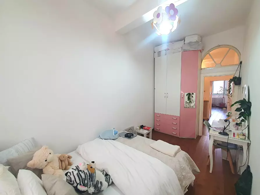 Immagine 37 di Appartamento in vendita  a Lucca