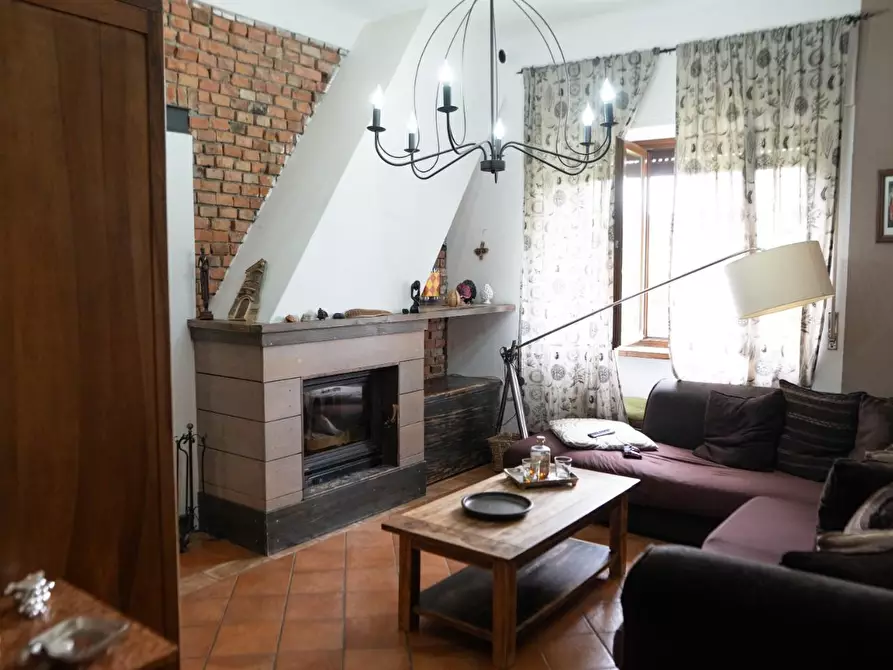 Immagine 30 di Appartamento in vendita  a Villafranca In Lunigiana