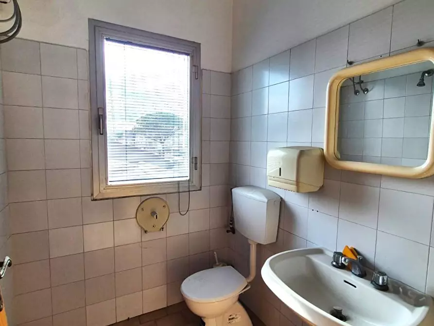 Immagine 14 di Attività artigianale in vendita  a Castelfranco Di Sotto