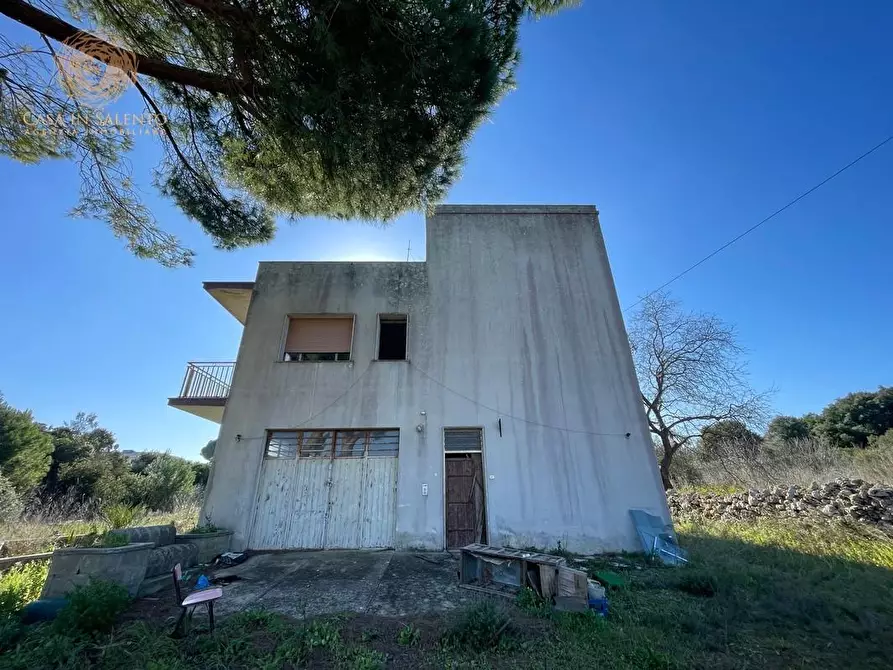 Immagine 25 di Attività artigianale in vendita  a Presicce