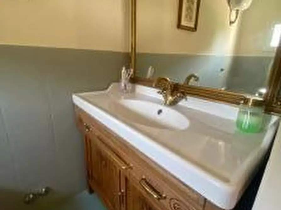 Immagine 4 di Casa bifamiliare in vendita  a Fauglia