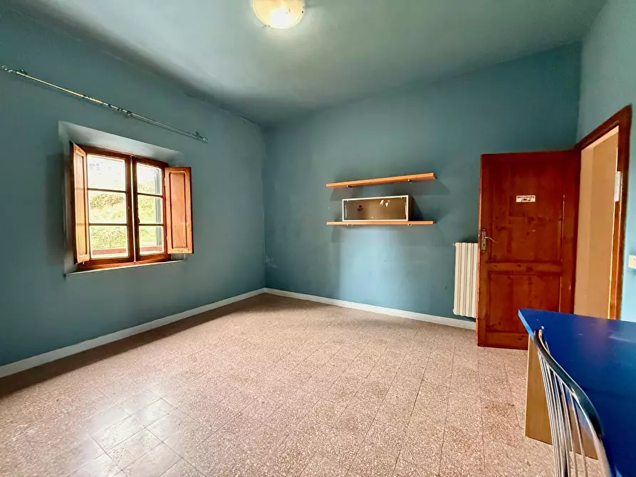 Immagine 9 di Appartamento in vendita  a Peccioli
