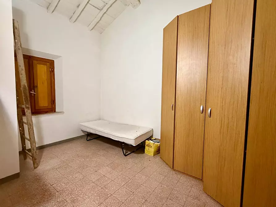 Immagine 12 di Appartamento in vendita  a Peccioli