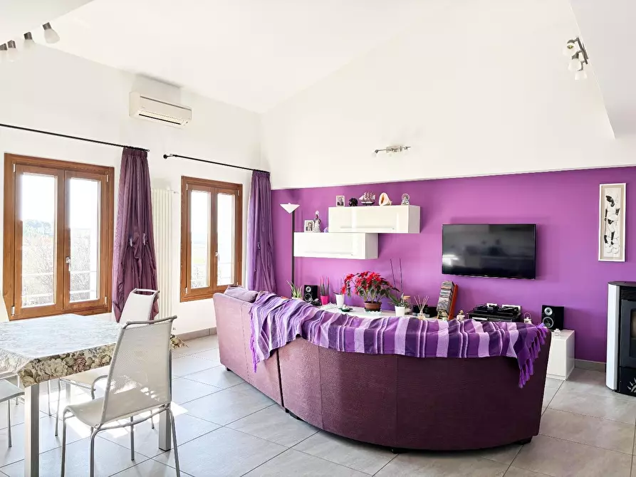 Immagine 12 di Appartamento in vendita  a Cerreto Guidi