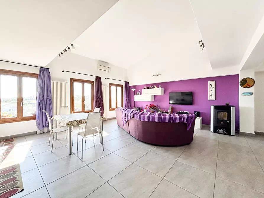 Immagine 1 di Appartamento in vendita  a Cerreto Guidi