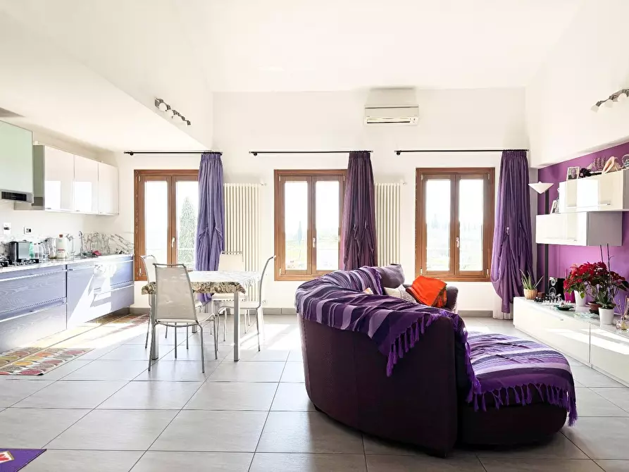 Immagine 21 di Appartamento in vendita  a Cerreto Guidi