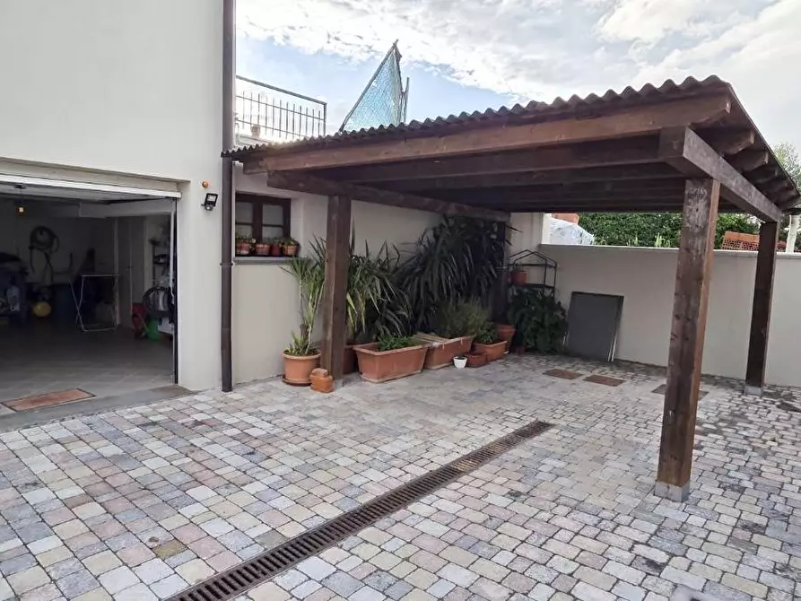 Immagine 41 di Appartamento in vendita  a Cerreto Guidi