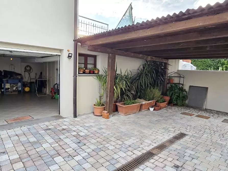 Immagine 44 di Appartamento in vendita  a Cerreto Guidi