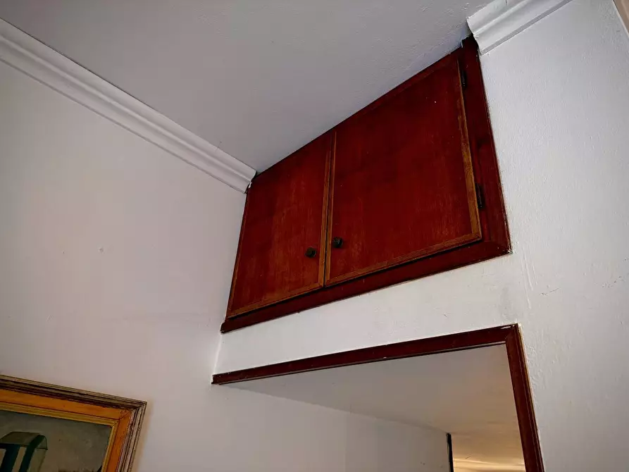 Immagine 96 di Villa in vendita  a Carrara